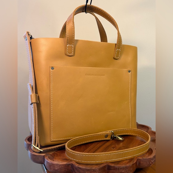 Portland Leather Medium Crossbody Tote Mango NWT - Picture 3 of 17